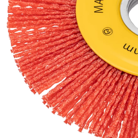 Щетка для УШМ, Denzel 125 мм, плоская, нейлоновая щетина, посадка 22,2 мм, 74461 купить в Нижневартовске