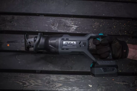 Ножовка TESLA TR18DC без акк. и з.у купить в Нижневартовске