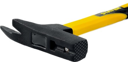 Молоток КРОВЕЛЬЩИКА PRO 600г с фиберглассовой рукояткой, STAYER Professional 20201 20201 купить в Нижневартовске