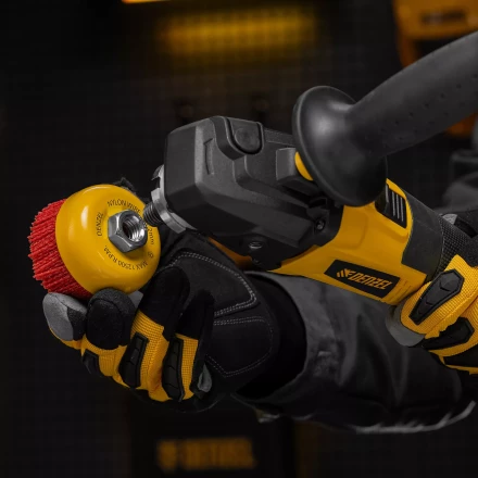 Щетка для УШМ, 75 мм, Чашка, нейлоновая щетина, М14, Denzel 74465 купить в Нижневартовске