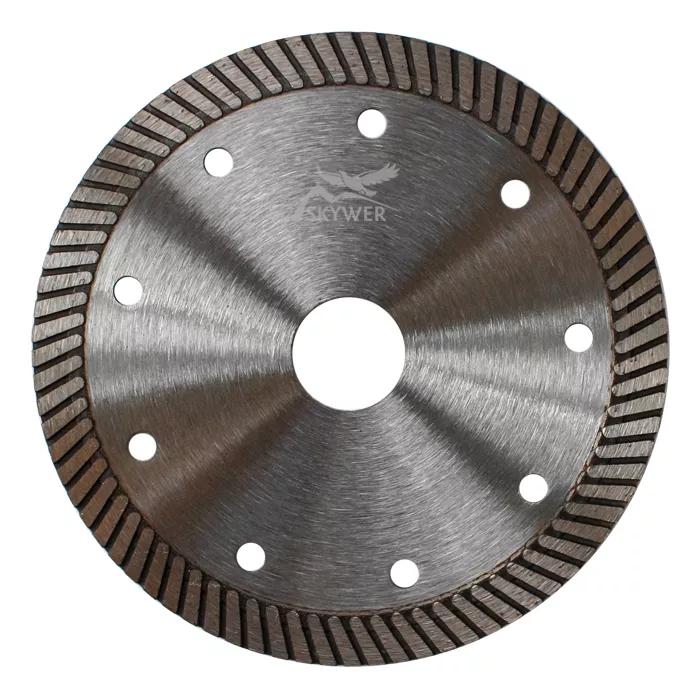 Диск алмазный по бетону TURBO ULTRA UNIVERSAL SKYWER 150*2,2*10*22,23 mm купить в Нижневартовске