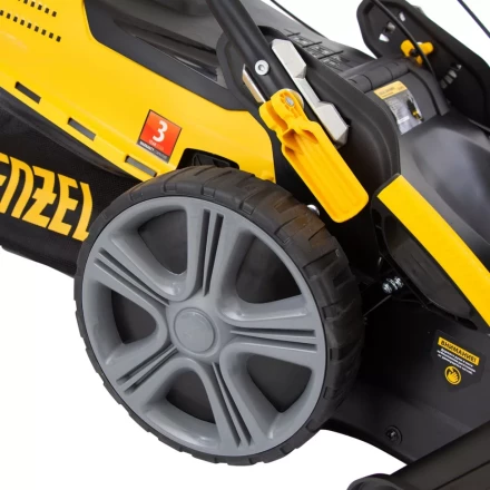 Газонокосилка бензиновая GLD-520SP-BS, 163 см3, Briggs Stratton, ширина 52 см, привод, 60 л Denzel 58807 купить в Нижневартовске