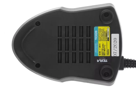 Зарядное устройство TESLA TCH20 купить в Нижневартовске