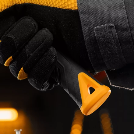 Молоток слесарный, 300 г Denzel, кованый, фибергласовая рукоятка c TPR покрытием 10483 купить в Нижневартовске