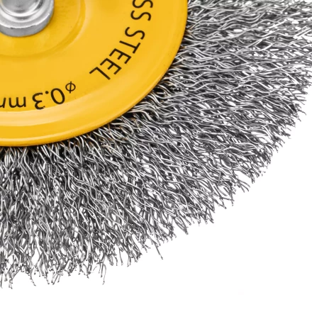 Щетка для дрели Denzel 100 мм, плоская, со шпилькой, нержавеющая витая проволока, 744793 купить в Нижневартовске