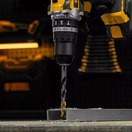 Сверло спиральное по металлу Denzel 10 x 133мм, Р6М5, Golden Tip, многогранная заточка, 718285 купить в Нижневартовске