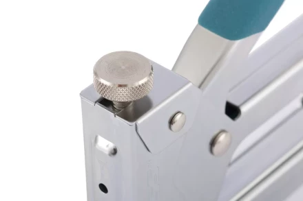 Степлер мебельный регулируемый (Handwerker) стальной корпус тип скобы 53, 4 - 14 мм GROSS 41000 купить в Нижневартовске