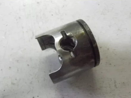 Поршень D40 H386 купить в Нижневартовске