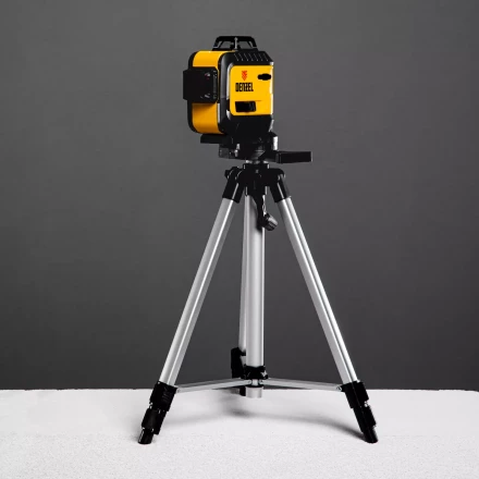 Лазерный уровень мультипризменный LX 360-3 Red, 30 м, 635 нм, аккумулятор Li 2800 мАч, резьба 5/8" Denzel 35077 купить в Нижневартовске