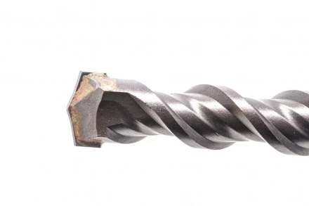 Бур по бетону Denzel, 22 x 310 мм, двойная спираль, три пылеотводящие кромки, 705053 купить в Нижневартовске