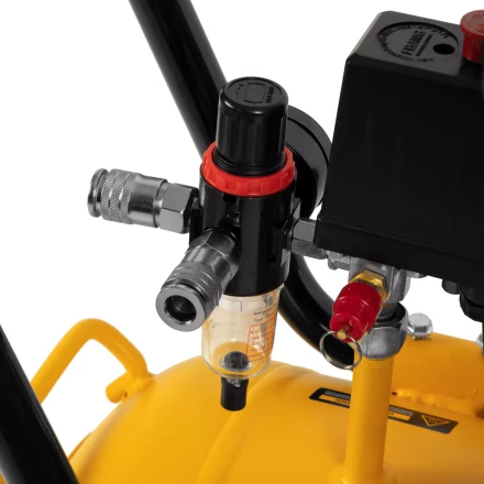 Компрессор безмасляный, малошумный Denzel DLS 2200/50, 2200 Вт, 2x1100, 50 л, 380 л/мин купить в Нижневартовске