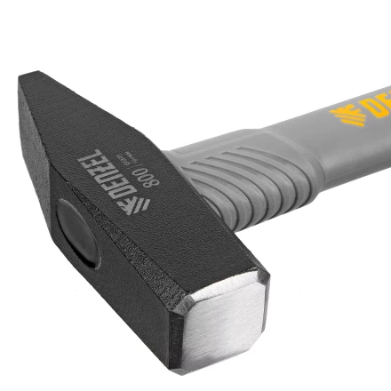 Молоток слесарный, 800 г Denzel 10488, кованый, фибергласовая рукоятка c TPR покрытием купить в Нижневартовске