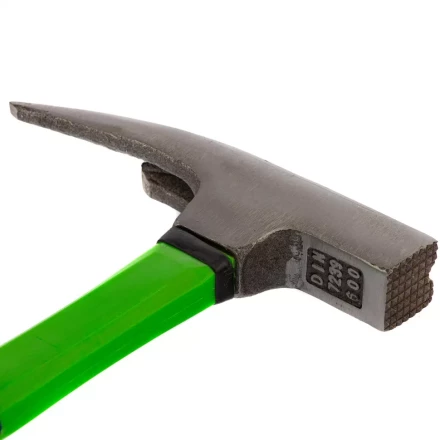 Молоток кровельщика, 600 г, фибергласовая обрезиненная рукоятка Сибртех 10628 купить в Нижневартовске