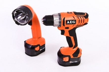 Аккумуляторная дрель AEG BS 12 G2 NC-142 CF 443769 купить в Нижневартовске