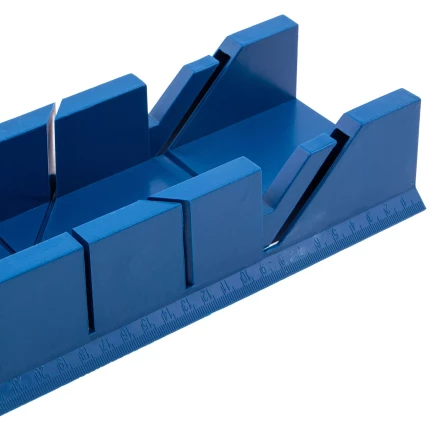 Стусло пластиковое, 300 х 65 мм, 4 угла для запила Сибртех 22571 купить в Нижневартовске