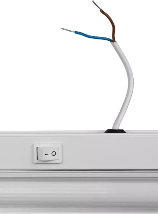 Светильник люминесцентный СВЕТОЗАР модель &quot;СЛ-636&quot; с плафоном и выключателем, лампа Т8, 1255x35x62мм, 36Вт SV-57589-36 купить в Нижневартовске