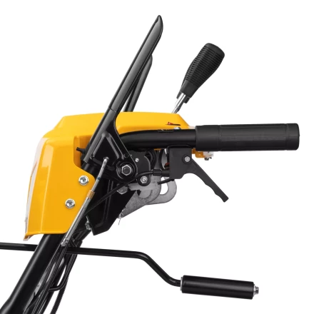 Бензиновая снегоуборочная машина Denzel SBM 610DT PRO, 212cc, гусеницы, эл.старт, блок. дифф. купить в Нижневартовске