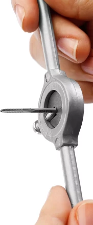 Набор метчиков и плашек малых размеров 31 предмет серия ПРОФЕССИОНАЛ купить в Нижневартовске