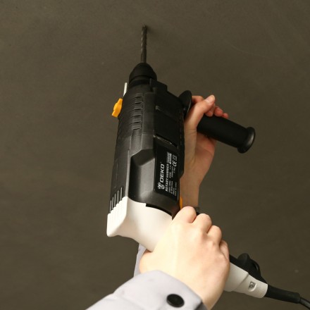 Перфоратор DKH650W DEKO, 063-4110, в кейсе купить в Нижневартовске