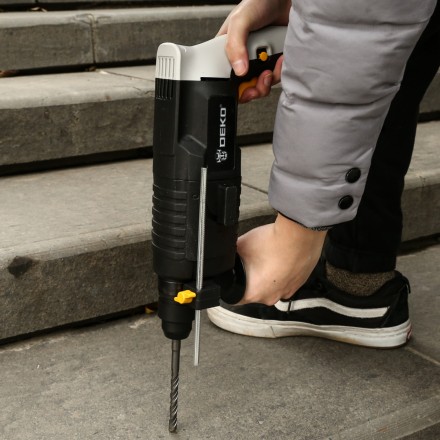 Перфоратор DKH650W DEKO, 063-4110, в кейсе купить в Нижневартовске