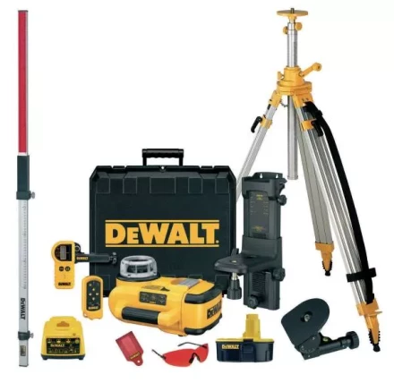 Лазерный комплект DeWalt DW 079 PKH (невелир) купить в Нижневартовске