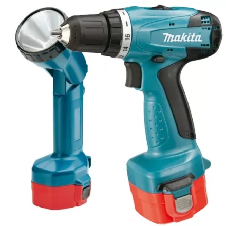 Аккумуляторная дрель-шуруповерт Makita 6271DWPLE +фонарь купить в Нижневартовске
