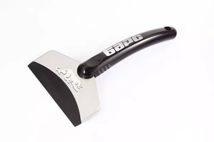 Скребок для удаления льда усиленный БАРС 55321 купить в Нижневартовске