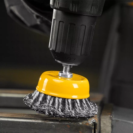 Щетка для дрели Denzel, 65 мм, Чашка, со шпилькой, нержавеющая крученая проволока 744643 купить в Нижневартовске