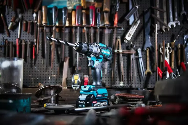 Ударная дрель-шуруповерт XGT Makita HP001GD201 купить в Нижневартовске