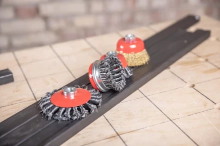 Кордщетка HAMMER чаша 85мм для УШМ гофрированная латунированная сталь (207-103) купить в Нижневартовске