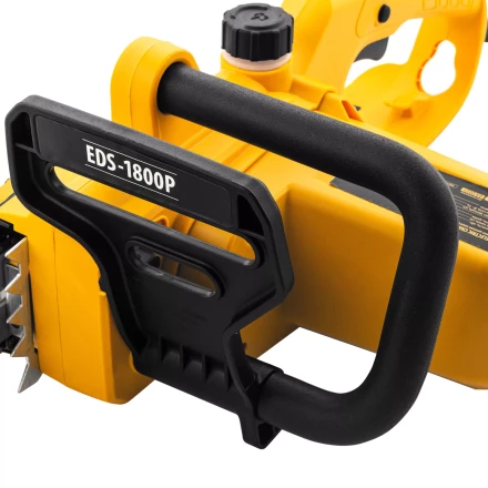 Пила цепная электрическая Denzel EDS-1800P 95615, 1.8 кВт,поперечная, шина 40 см, шаг 3/8, паз 1.3 мм, 57 звеньев купить в Нижневартовске