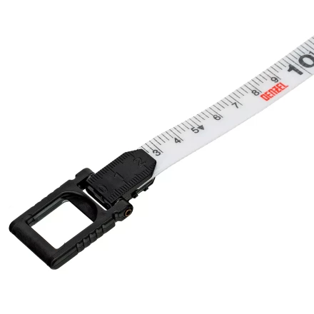 Рулетка геодезическая Denzel 30 м х 15 мм, закрытый корпус, фиберглассовая лента 31291 купить в Нижневартовске