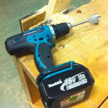 Дрель-шуруповерт аккумуляторная Makita DDF453RFE купить в Нижневартовске