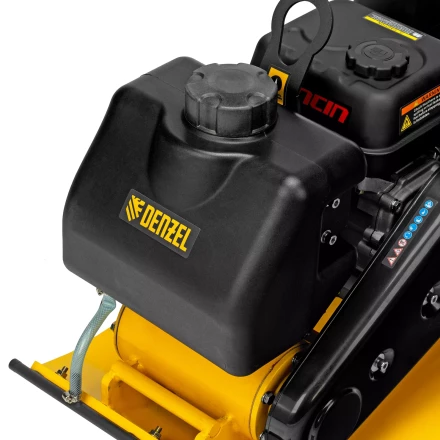 Виброплита бензиновая Denzel VC-30W, 30 кН, 60*45 см, 196 см3, бак для воды купить в Нижневартовске