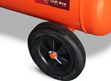 Компрессор масляный поршневой ременной Кратон AC-440-50-BDV 3 01 01 042 купить в Нижневартовске