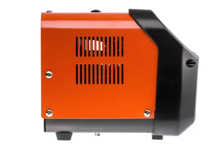 Устройство зарядное WESTER CH30 купить в Нижневартовске