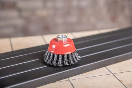 Кордщетка HAMMER чаша 85мм для УШМ витая сталь (207-106) купить в Нижневартовске