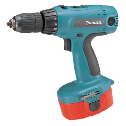 Аккумуляторная дрель-шуруповерт Makita 6347DWAE купить в Нижневартовске
