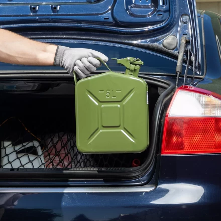 Канистра для ГСМ Stels 53143, металлическая, 5 литров купить в Нижневартовске