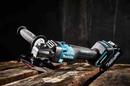 Угловая шлифовальная машина XTG Makita GA005GM201 купить в Нижневартовске