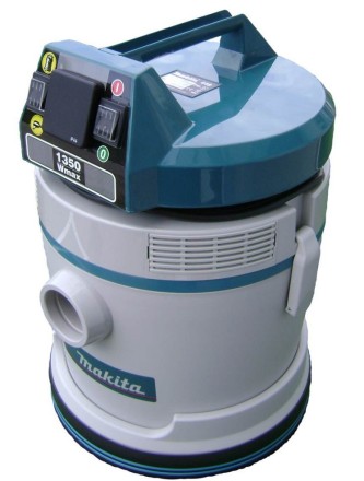 Пылесос Makita 448+6 мешков (сухая и влажная уборка) купить в Нижневартовске