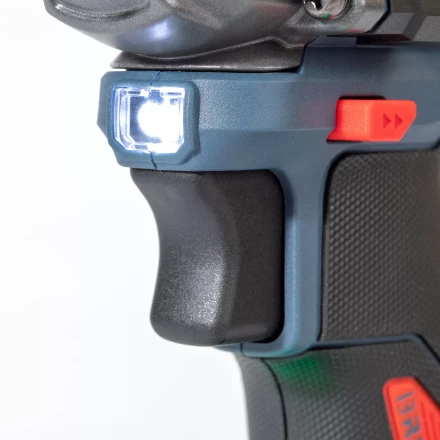 Винтоверт ударный бесщеточный аккумуляторный КВТ SB-20-230 с быстрозажимным патроном 1/4" (6.35 мм) (102590) купить в Нижневартовске