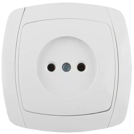 Розетка СВЕТОЗАР "CITY LIGHT" одинарная в сборе, без заземления, цвет белый, 16А/~250В SV-54200-W купить в Нижневартовске