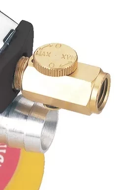 Пневмошлифмашина орбитальная Fubag SR 150 CV с пылеотводом c набором купить в Нижневартовске