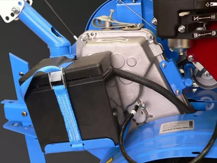 Мотоблок Нева МБ-23Б-10 ФС (с фарой и электростартером) купить в Нижневартовске