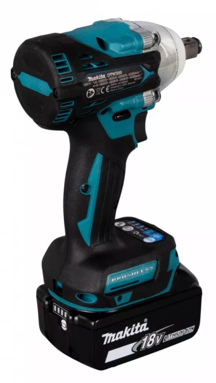 Аккумуляторный ударный гайковерт Makita DTW300RTJ (2 АКБ 5 Ач, ЗУ) купить в Нижневартовске