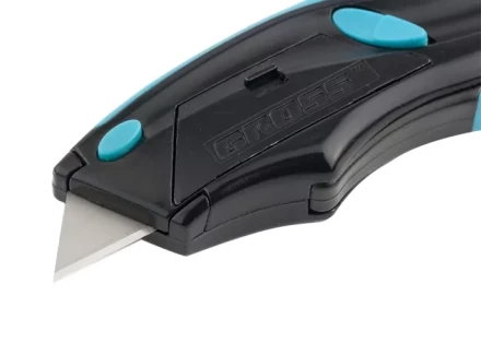 Нож ремонтно-монтажный трехкомпонентная рукоятка авто выброс/возврат лезвия пистолетного типа 170мм + 5 з.л GROSS 78870 купить в Нижневартовске