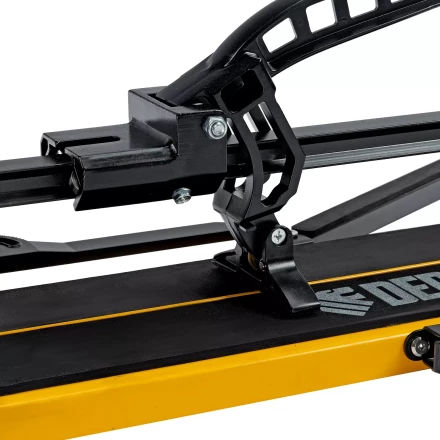 Плиткорез рельсовый 1200х16мм Denzel 877020 , каретка на подш., стальная станина, усил. рукоятка-пенал купить в Нижневартовске