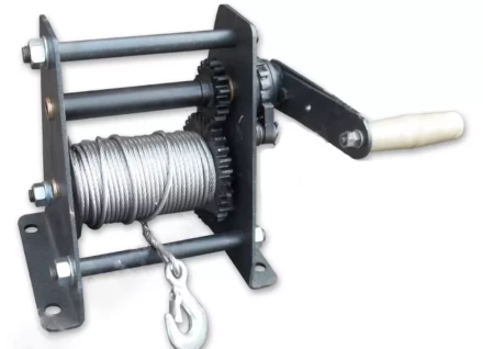 Лебедка ручная TOR ЛР-0,25 25 м 1004664 купить в Нижневартовске