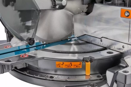 Аккумуляторная торцовочная пила Makita LS004GZ01 (без АКБ и ЗУ) купить в Нижневартовске